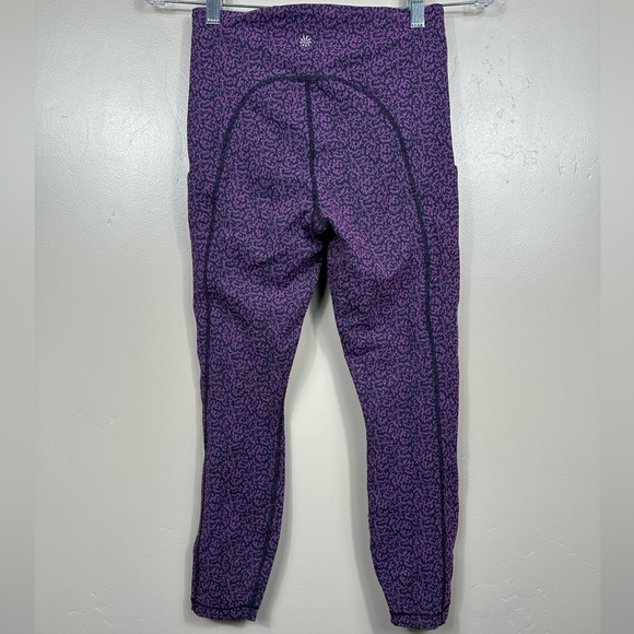 Athleta Ultimate Stash Pocket Textured 7/8 Tight Purple Size Small - Picture 3 of 6